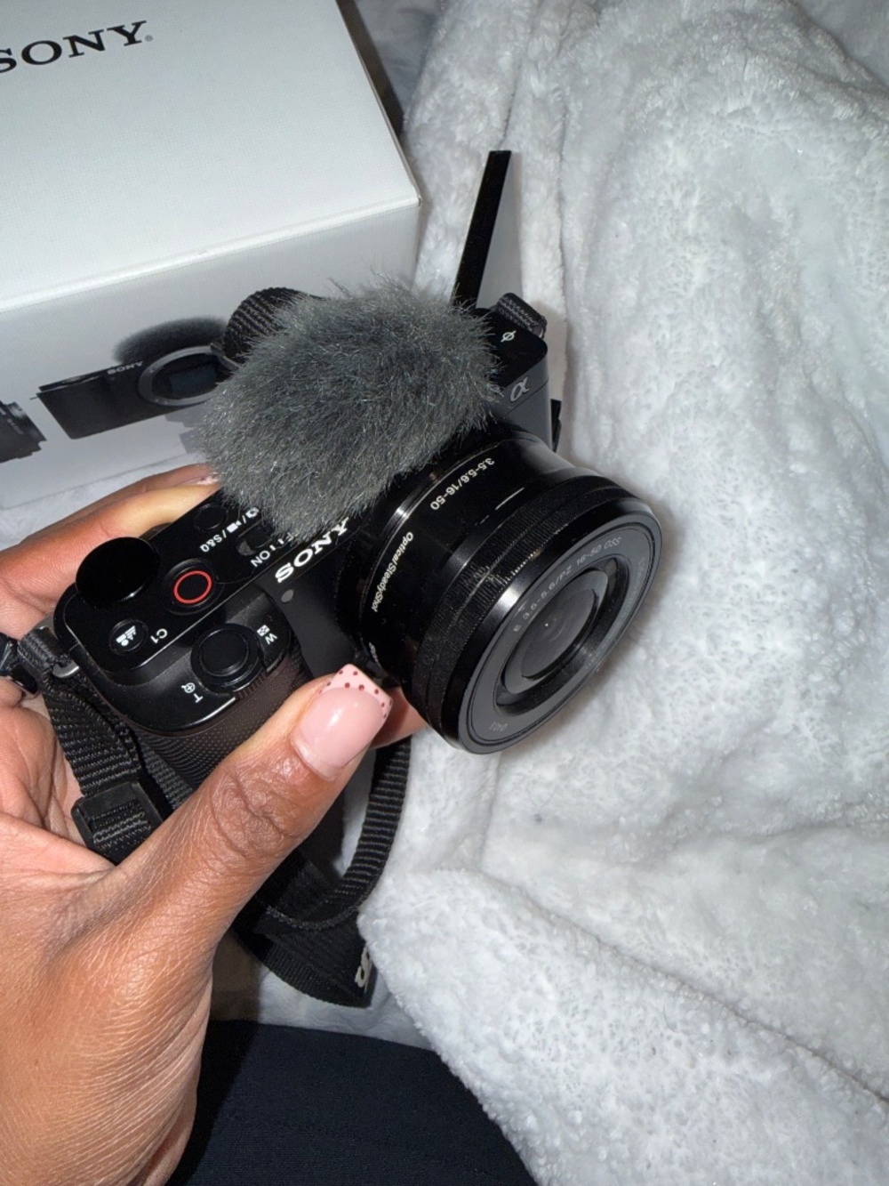 Sony Camera - Picture 6 of 7